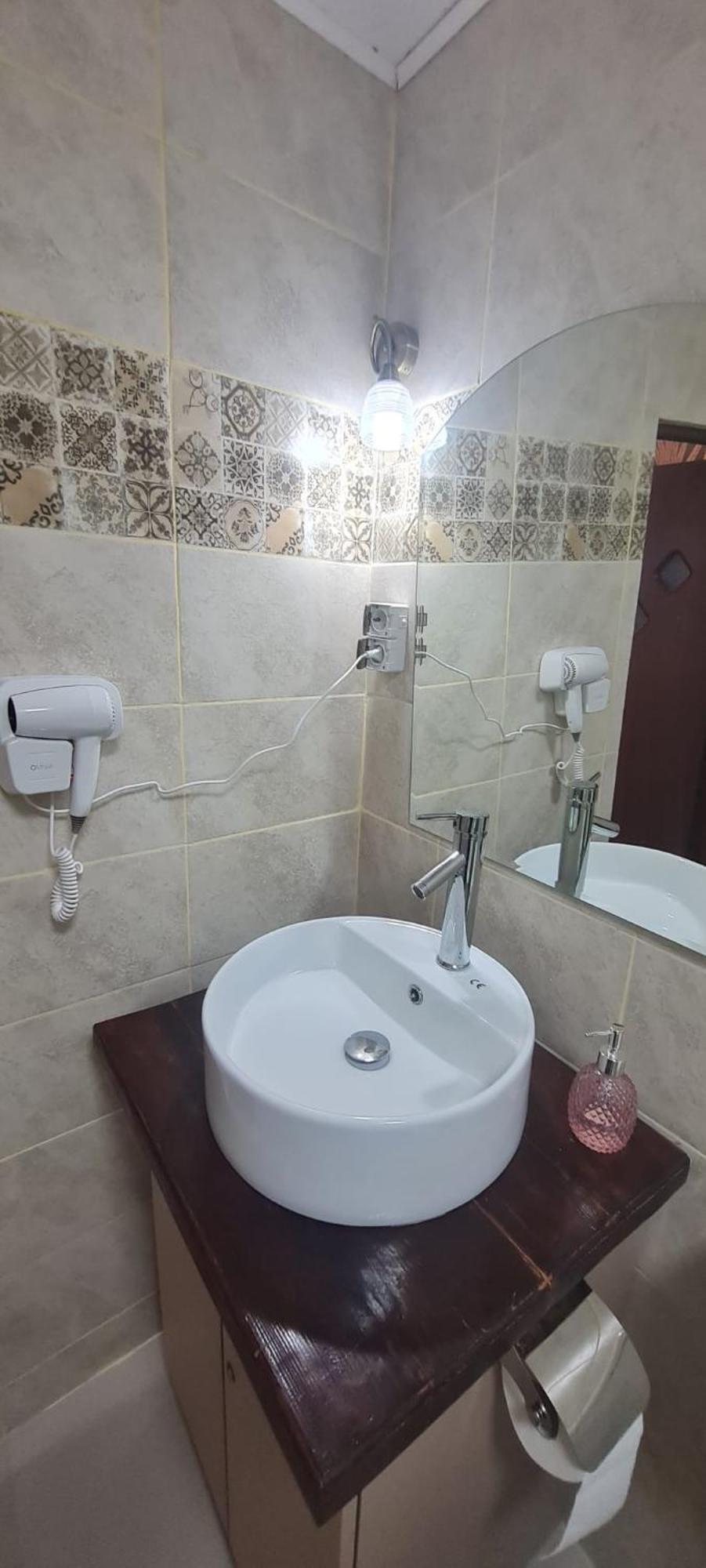 Cosy 2 Bedroom Apartment In New Town Брашов Екстер'єр фото