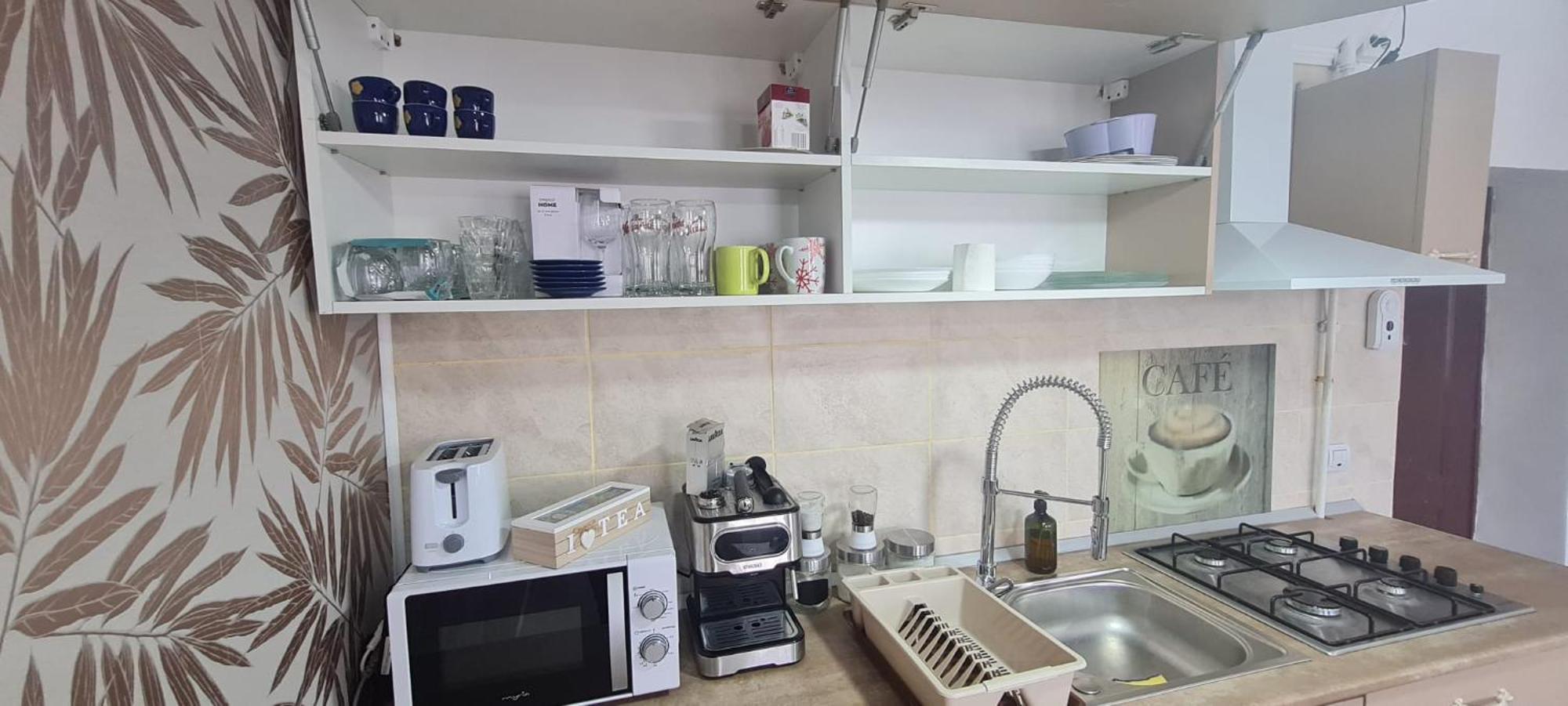 Cosy 2 Bedroom Apartment In New Town Брашов Екстер'єр фото